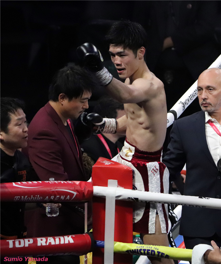 Mikito Nakano makes a statement on the world stage in Las Vegas with a 4th-round TKO victory over 15-fight win streak Marquez in a 10-round featherweight bout