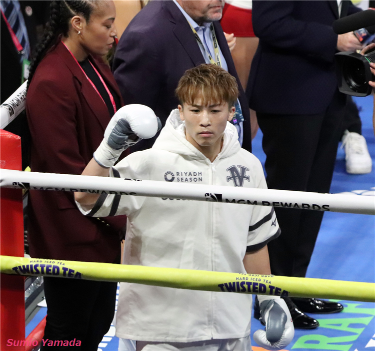 Naoya Inoue scores a come-from-behind TKO victory in Round 8 after a shocking knockdown — impressive performance by Ramon Cardenas leads to an offer from Japan.